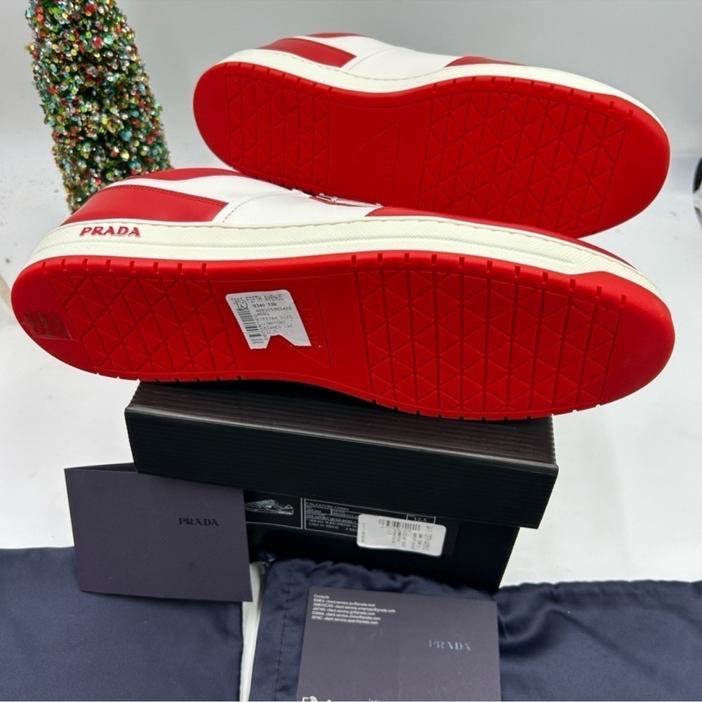Men’s Prada downtown logo low top sneakers size 12.5 made in Italy - Picture 11 of 12
